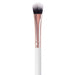 Brocha Plana para Sombras - Make Up Brush 205 - Inglot - 1