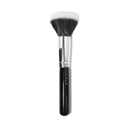 Brocha Plana Studio Masters - Dual Fiber Complexion Brush - Cala - 1